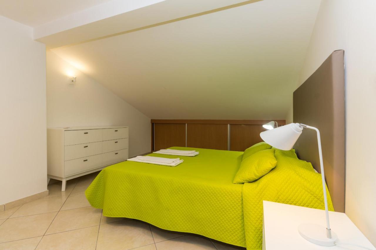 Golden Mare By Algarvemanta Apartment มันตาโรตา ภายนอก รูปภาพ